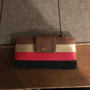 Fossil wallet